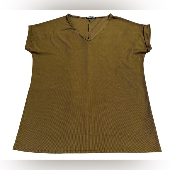 Boohoo V neck T shirt Size 14​​​​ - Picture 2 of 6